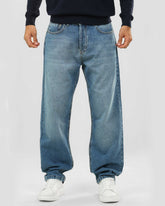 Wahsed Loose Fit Jeans